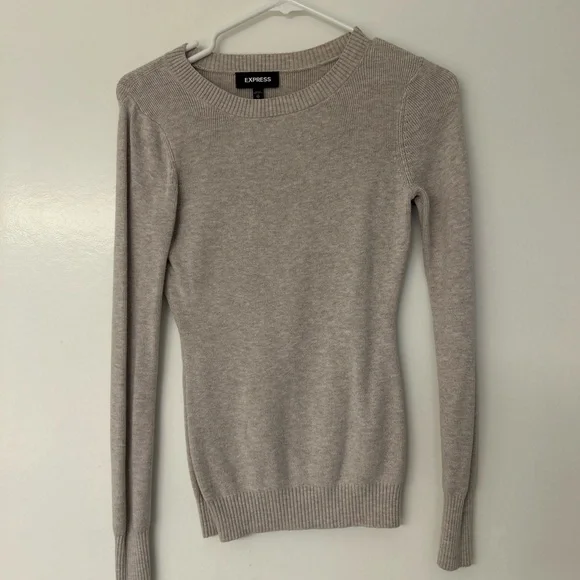 EUC Lot of 4 Express Crewneck Sweaters sz XS - Picture 2 of 11